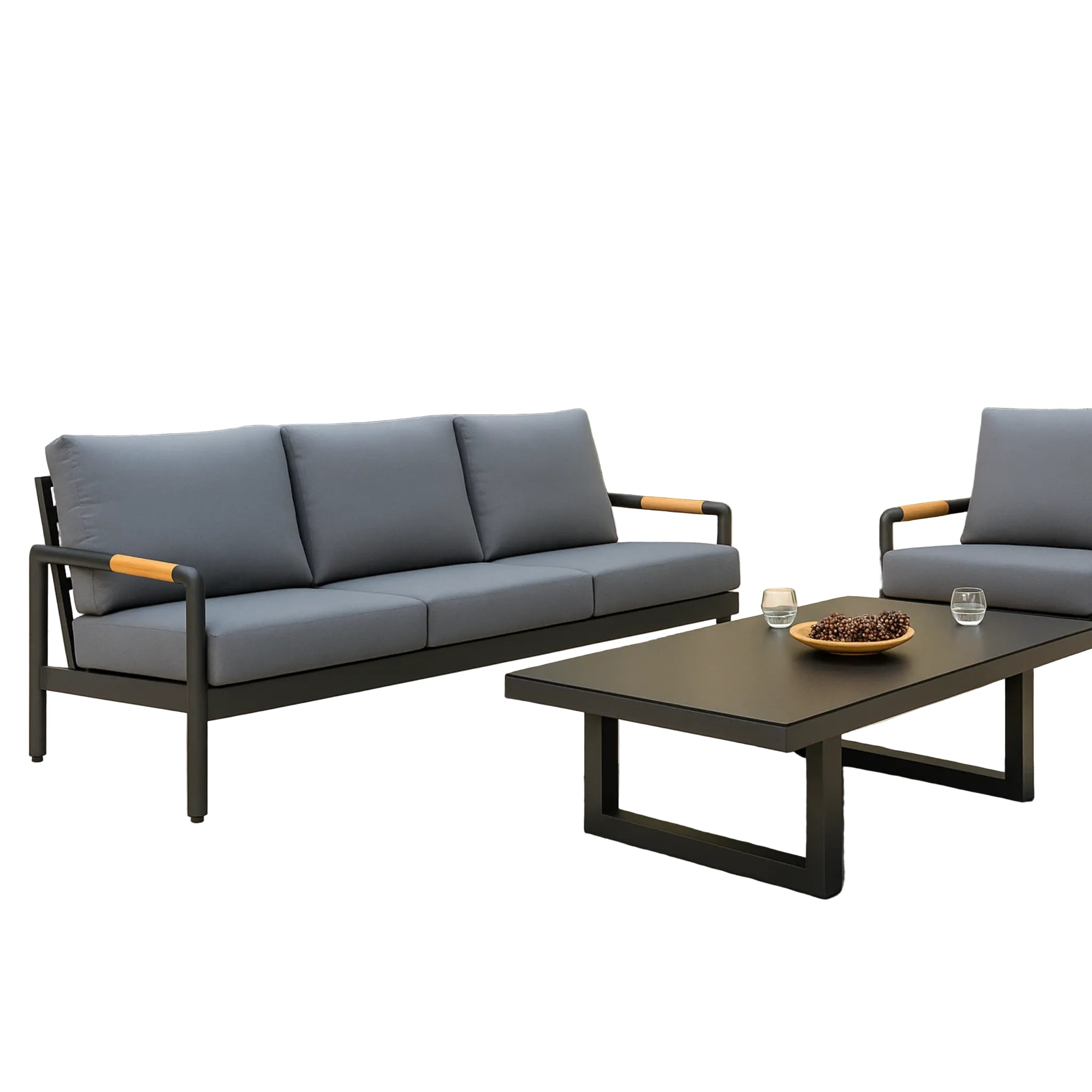Solterra Luxe Outdoor Lounge Set